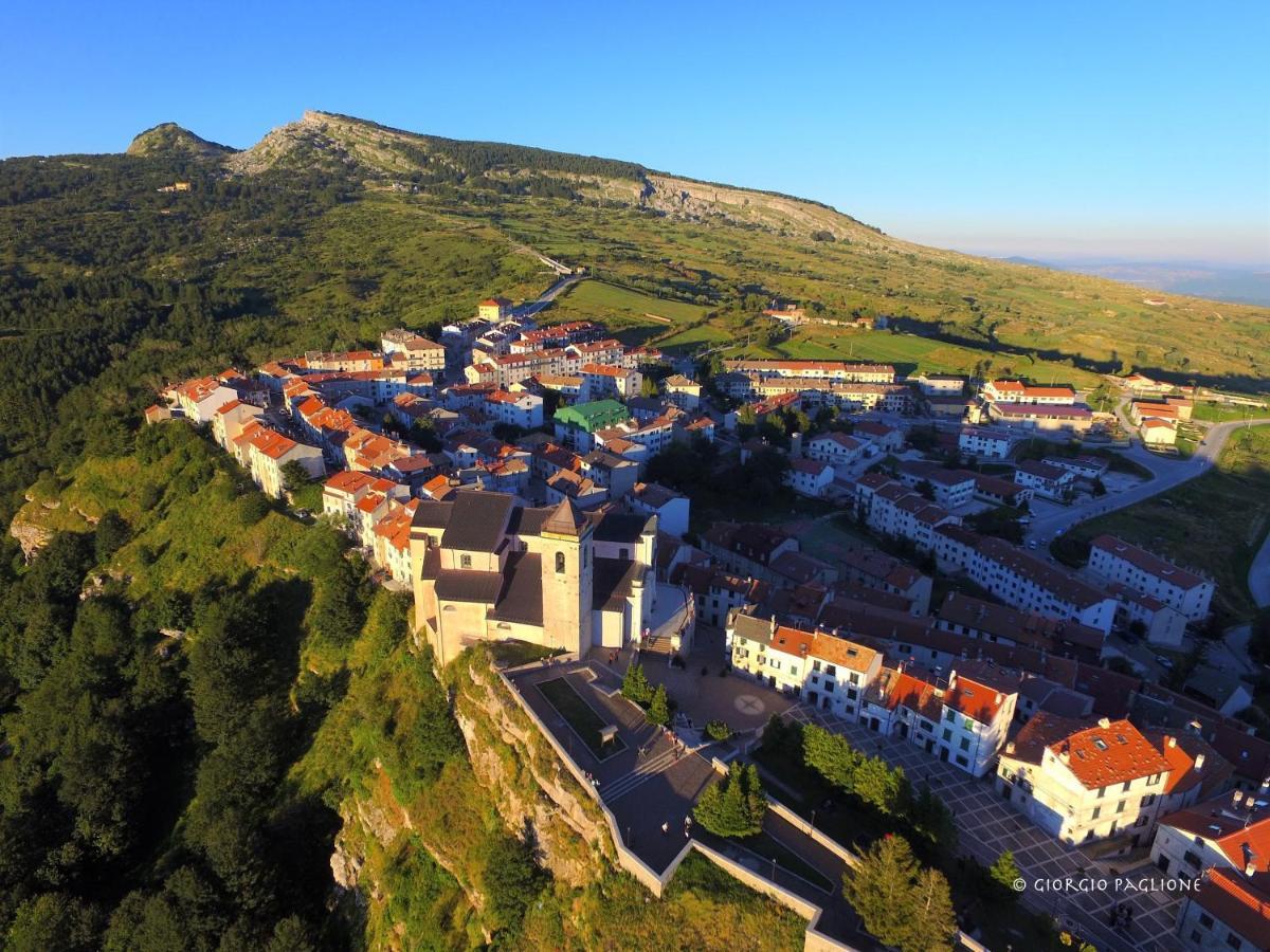 Hotel Capracotta Buitenkant foto
